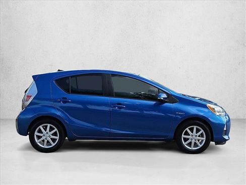 Used 2014 Toyota Prius C Three FWD image 4