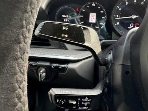 Used 2020 Porsche 911 Carrera 4S image 29