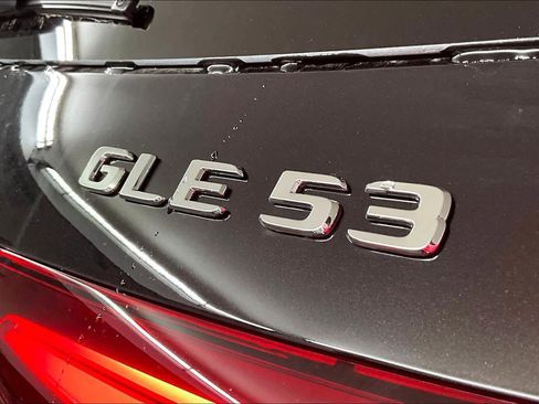 New 2026 Mercedes-Benz GLE 53 AMG 4MATIC image 7