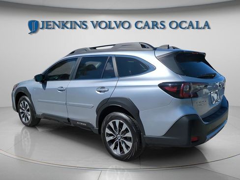 Used 2025 Subaru Outback Limited XT AWD/4WD image 5
