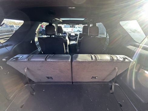 Used 2022 Ford Explorer ST image 24