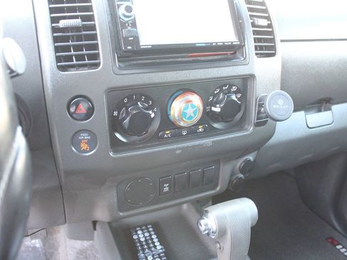 Used 2005 Nissan Frontier NISMO w/ (J01) Sunroof Pkg RWD image 40