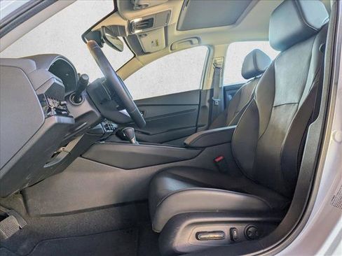 Used 2025 Honda Accord Touring image 17