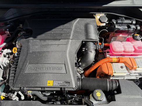 Used 2022 Kia Niro EX image 43