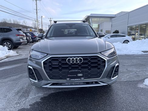 Certified 2023 Audi Q5 2.0T Premium w/ Convenience Package image 2