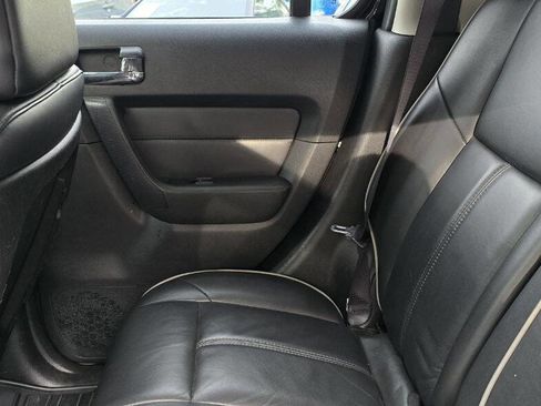Used 2006 HUMMER H3 image 13