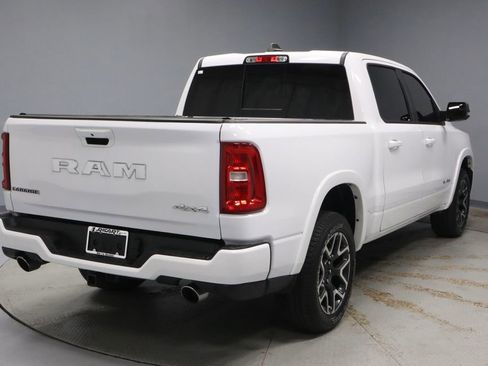 Used 2025 RAM 1500 Laramie w/ Sport Appearance Package AWD/4WD image 12