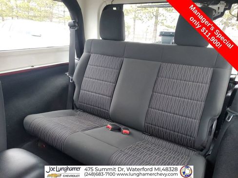 Used 2012 Jeep Wrangler Sport AWD/4WD image 22