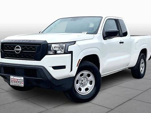 Certified 2023 Nissan Frontier S image 1