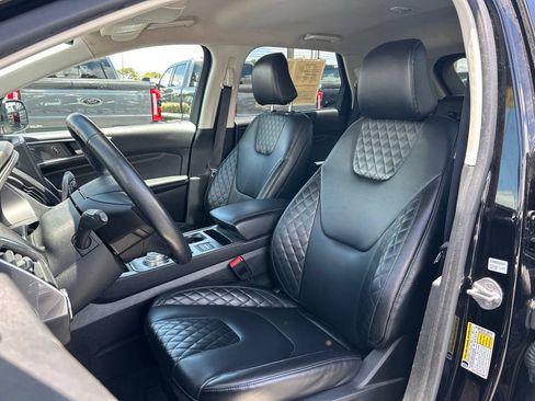 Used 2024 Ford Edge Titanium AWD/4WD image 20