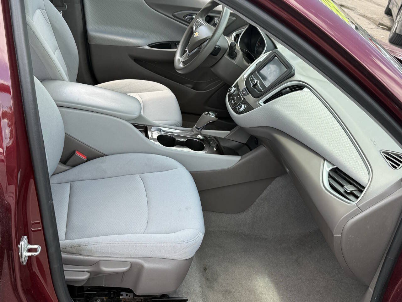 Used 2016 Chevrolet Malibu LS FWD image 15