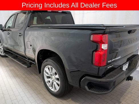Used 2022 Chevrolet Silverado 1500 Custom AWD/4WD image 3