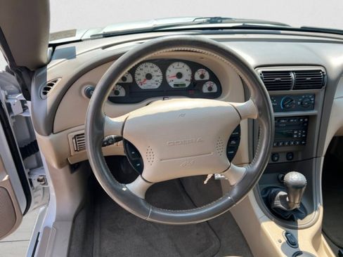 Used 2001 Ford Mustang Cobra image 14
