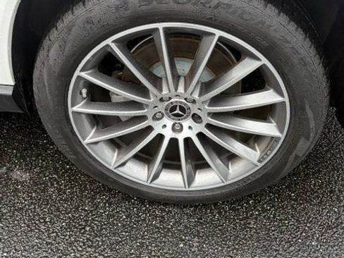 Certified 2024 Mercedes-Benz GLE 350 4MATIC image 5