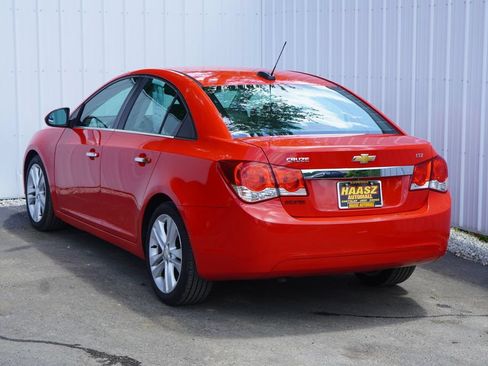 Used 2016 Chevrolet Cruze LTZ FWD image 4
