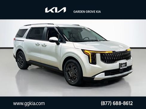 New 2026 Kia Carnival EX image 1