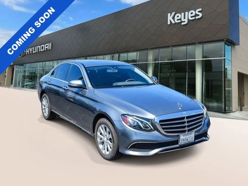 Used 2017 Mercedes-Benz E 300 image 3