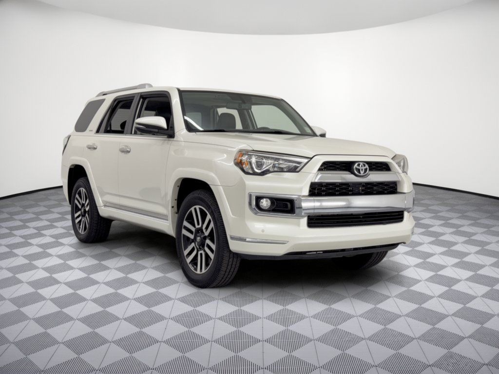 Used 2018 Toyota 4Runner Limited AWD/4WD image 7