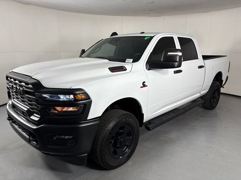 Used 2026 RAM 2500 Tradesman AWD/4WD image 4
