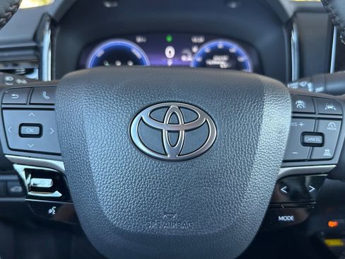 New 2026 Toyota Camry XLE FWD image 25