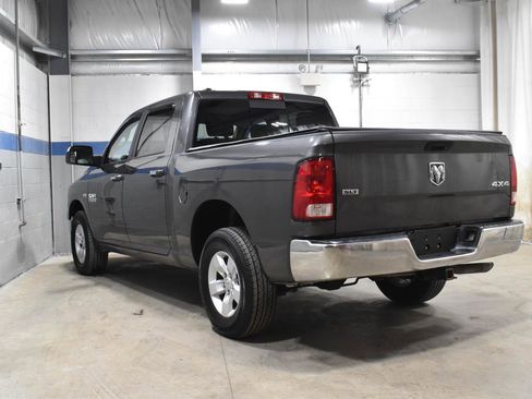 Used 2017 RAM 1500 Classic SLT AWD/4WD image 22