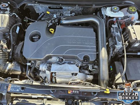 Used 2024 Chevrolet Equinox LT image 36