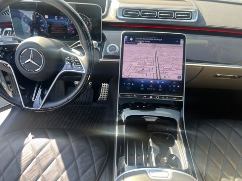 Certified 2024 Mercedes-Benz S 580 4MATIC Sedan image 31