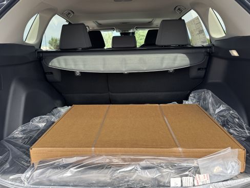 New 2025 Toyota RAV4 XLE image 9