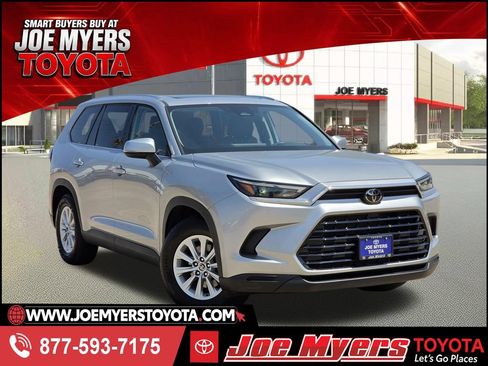 Used 2025 Toyota Grand Highlander FWD image 1