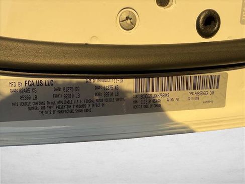 Used 2019 Dodge Challenger R/T Scat Pack w/ Shaker Package image 23