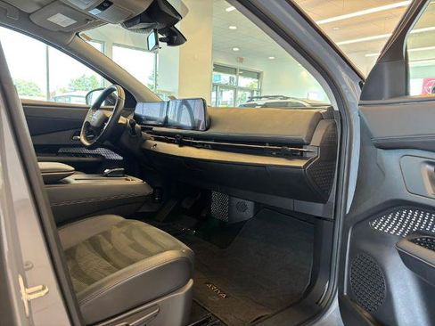 Certified 2024 Nissan Ariya FWD image 24