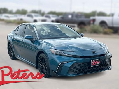 Used 2026 Toyota Camry SE w/ Convenience Package