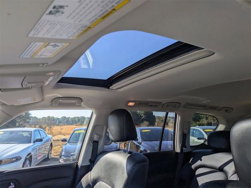 Used 2021 INFINITI QX80 Premium Select w/ Cargo Package image 21