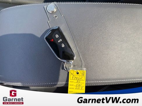 Used 2023 Volkswagen ID.4 Pro S image 28