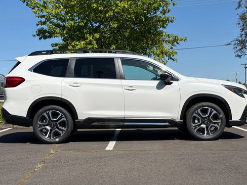 New 2026 Subaru Ascent Limited AWD/4WD image 3