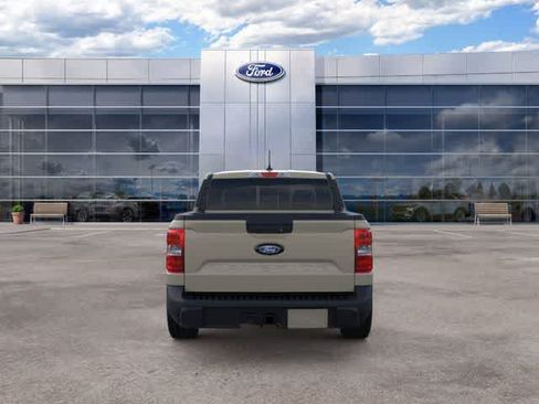 New 2025 Ford Maverick XLT w/ Equipment Group 302A AWD/4WD image 5