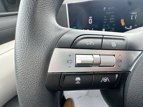 Certified 2025 Hyundai Tucson Blue AWD/4WD image 21