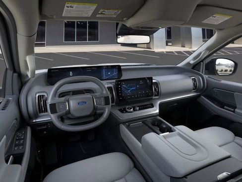 New 2026 Ford Expedition Max Active image 9