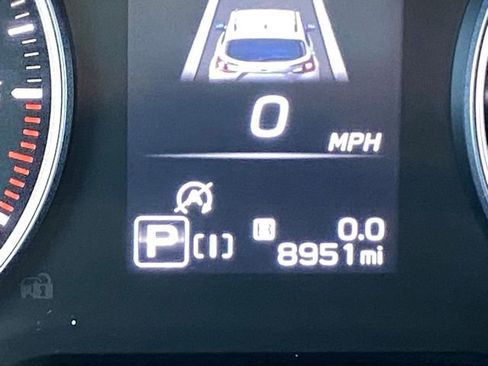 Used 2025 Subaru Crosstrek 2.0i Premium AWD/4WD image 15