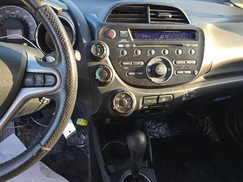 Used 2012 Honda Fit Sport image 10