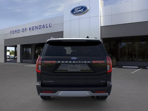 New 2026 Ford Expedition Max Platinum w/ Platinum Ultimate Package AWD/4WD image 5