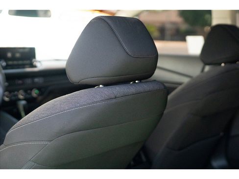 Used 2025 Honda Accord SE image 28