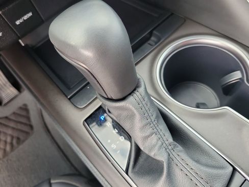 Used 2024 Toyota Camry SE w/ Convenience Package image 27