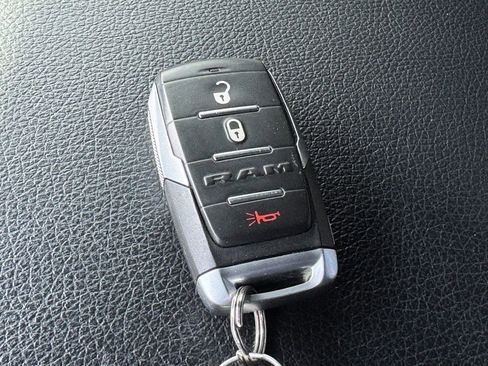 Used 2022 RAM 1500 Big Horn w/ Trailer Tow Group image 32