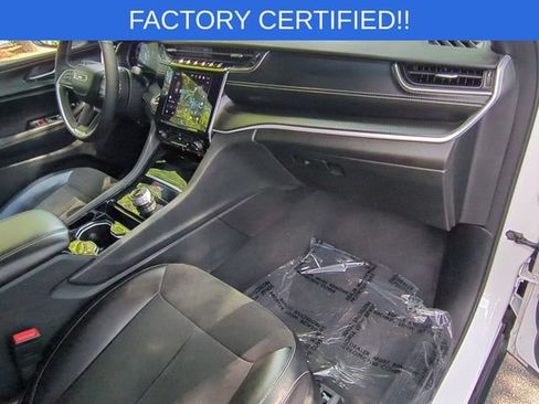 Certified 2023 Jeep Grand Cherokee Altitude AWD/4WD image 36