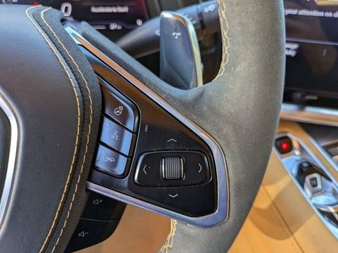 Used 2021 Chevrolet Corvette Stingray Premium Conv w/ Z51 Performance Package image 19