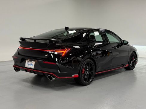 New 2025 Hyundai Elantra N Base image 4