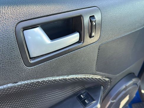 Used 2009 Ford Mustang GT Premium image 16