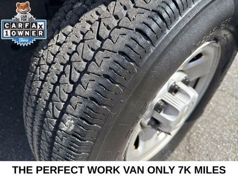 Used 2024 Chevrolet Express 2500 w/ Driver Convenience Package RWD image 7
