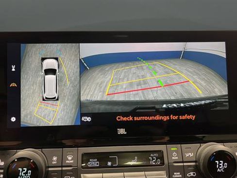 Used 2024 Toyota Grand Highlander AWD Hybrid image 14